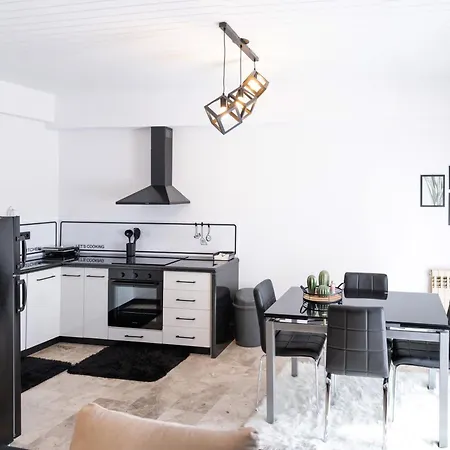 Grammy's 1 Apartament *