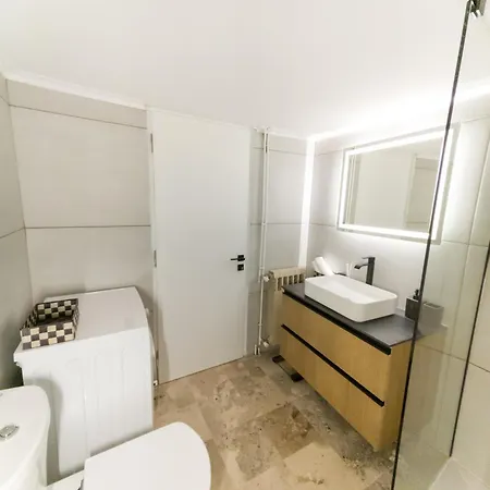 Grammy's 1 * Karpenísion